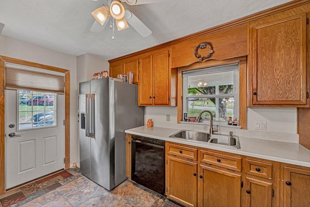 5451 Stearnes AVE, Roanoke, VA 24018