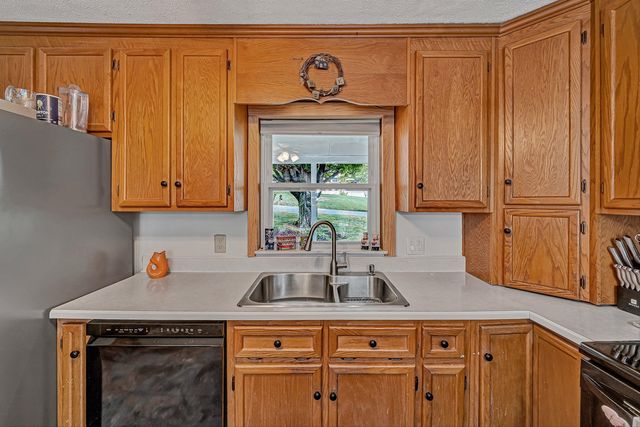 5451 Stearnes AVE, Roanoke, VA 24018
