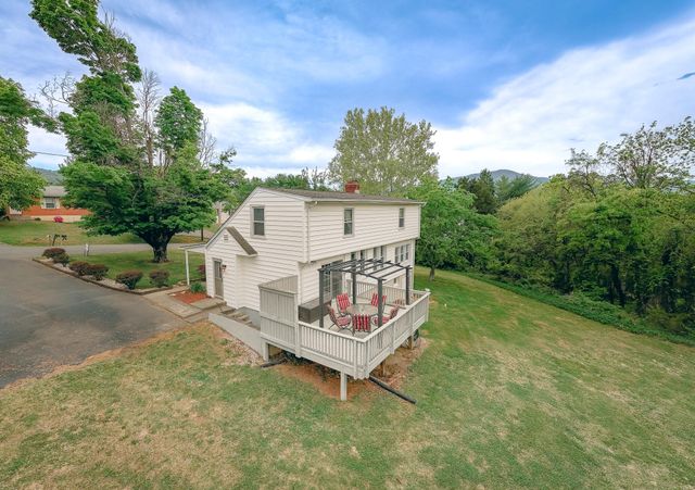 5451 Stearnes AVE, Roanoke, VA 24018