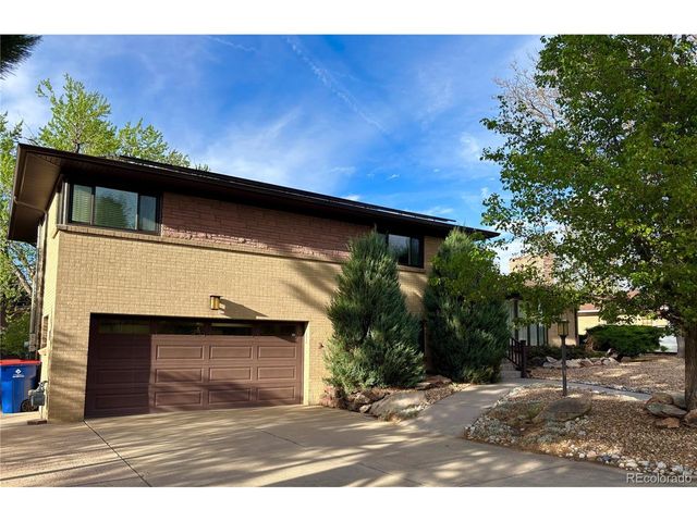 8515 Meadowlark Dr, Lakewood, CO 80226
