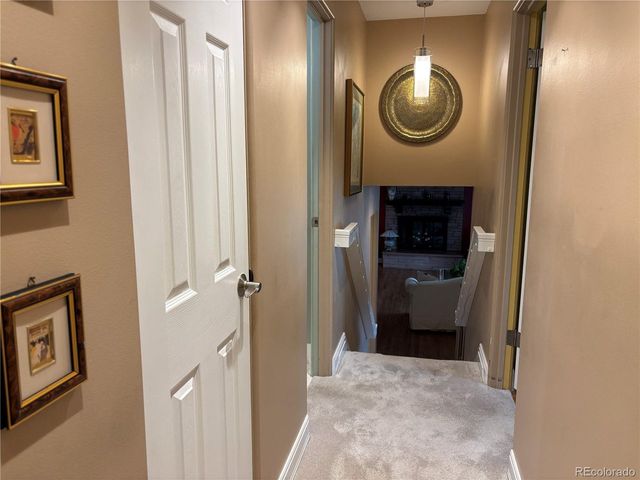 8515 Meadowlark Dr, Lakewood, CO 80226