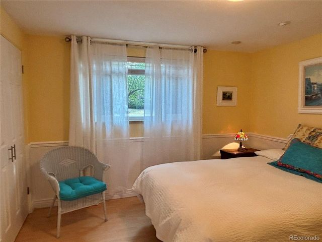 8515 Meadowlark Dr, Lakewood, CO 80226