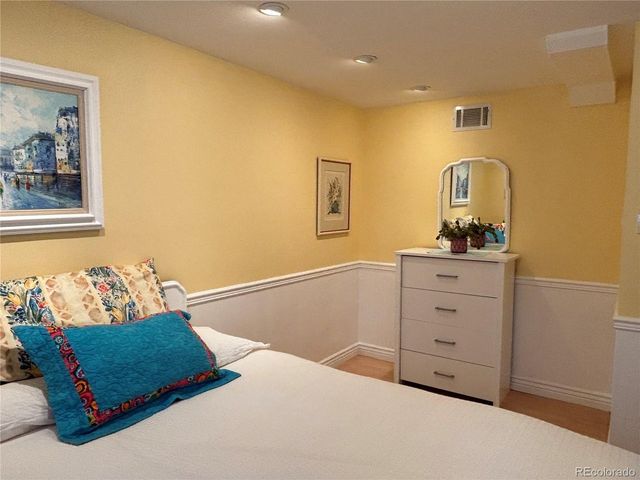 8515 Meadowlark Dr, Lakewood, CO 80226