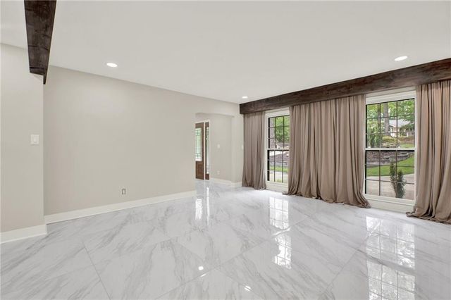 3270 Brookview Drive, Marietta, GA 30068