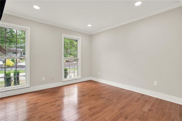 3270 Brookview Drive, Marietta, GA 30068