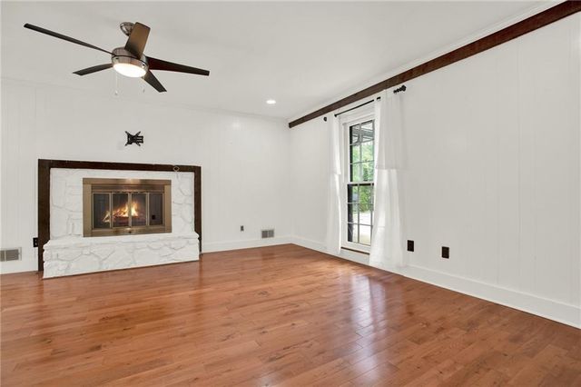 3270 Brookview Drive, Marietta, GA 30068