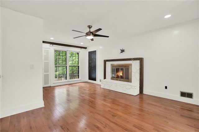 3270 Brookview Drive, Marietta, GA 30068