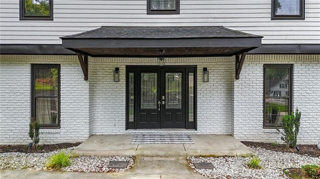 3270 Brookview Drive, Marietta, GA 30068