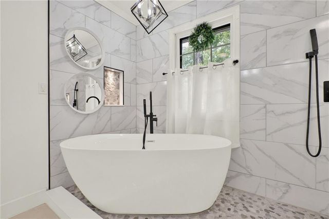 3270 Brookview Drive, Marietta, GA 30068