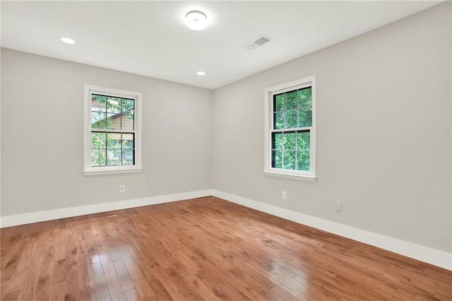 3270 Brookview Drive, Marietta, GA 30068