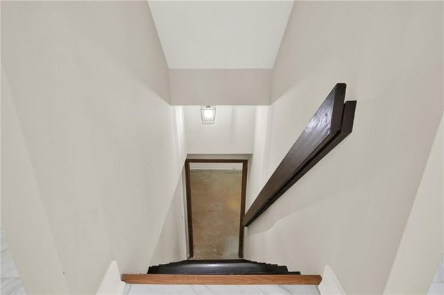 3270 Brookview Drive, Marietta, GA 30068