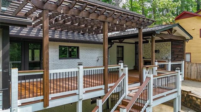 3270 Brookview Drive, Marietta, GA 30068