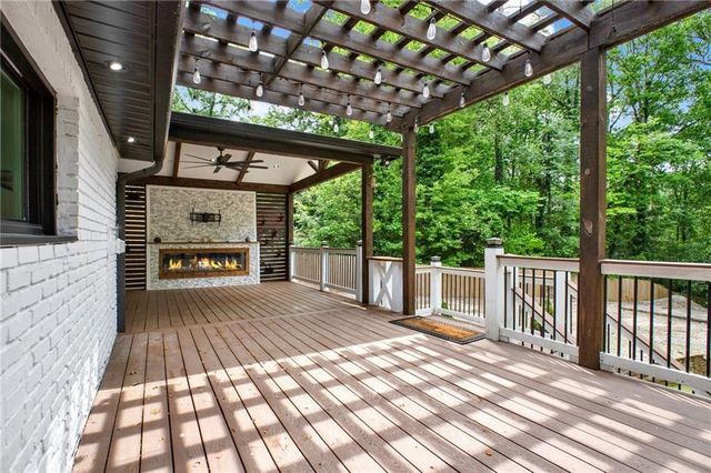 3270 Brookview Drive, Marietta, GA 30068