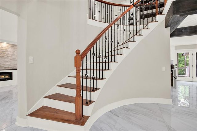 3270 Brookview Drive, Marietta, GA 30068