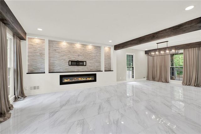 3270 Brookview Drive, Marietta, GA 30068