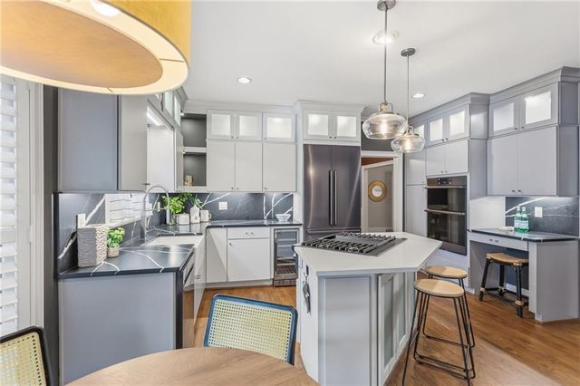 1472 Lachona NE Court, Atlanta, GA 30329