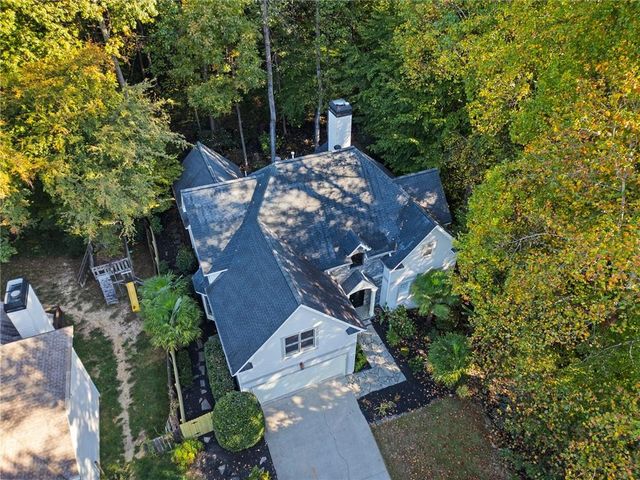 1472 Lachona NE Court, Atlanta, GA 30329