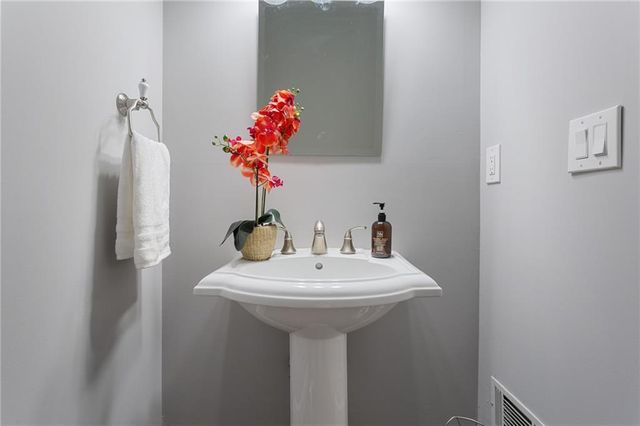 1472 Lachona NE Court, Atlanta, GA 30329