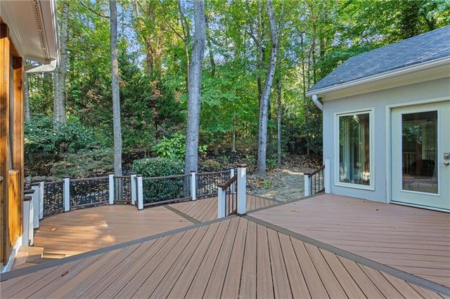 1472 Lachona NE Court, Atlanta, GA 30329