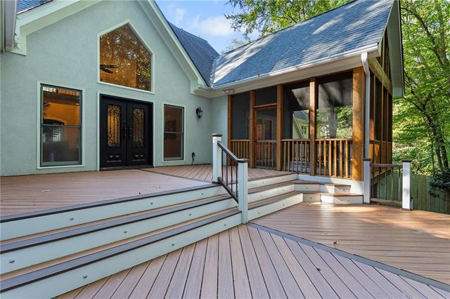 1472 Lachona NE Court, Atlanta, GA 30329