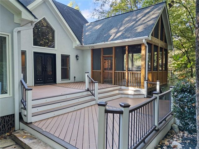 1472 Lachona NE Court, Atlanta, GA 30329