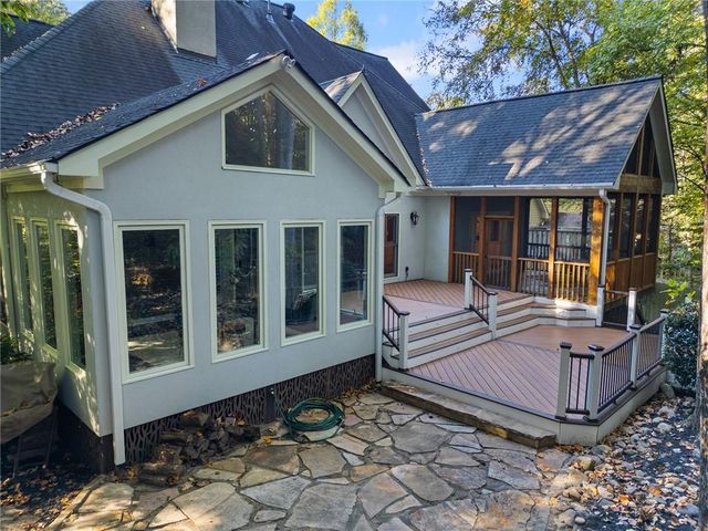 1472 Lachona NE Court, Atlanta, GA 30329