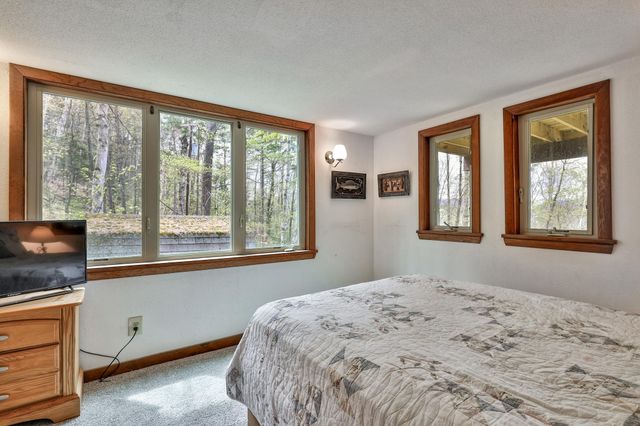 208 Great Hawk Road, Rochester, VT 05767