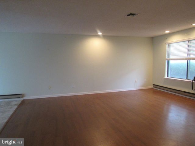 264-B CROSSE DR, Monroe Township, NJ 08831