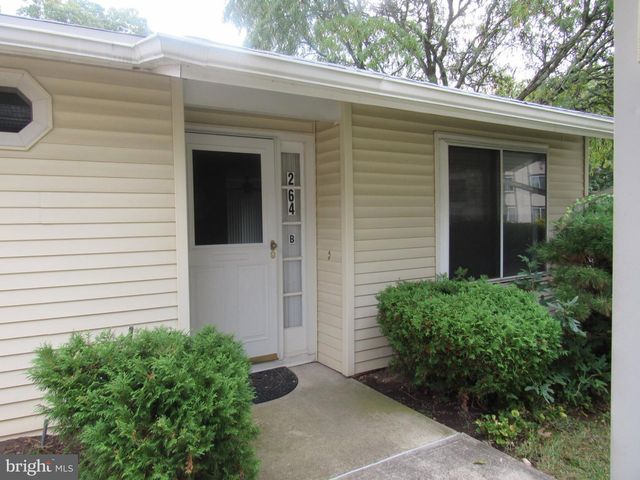 264-B CROSSE DR, Monroe Township, NJ 08831