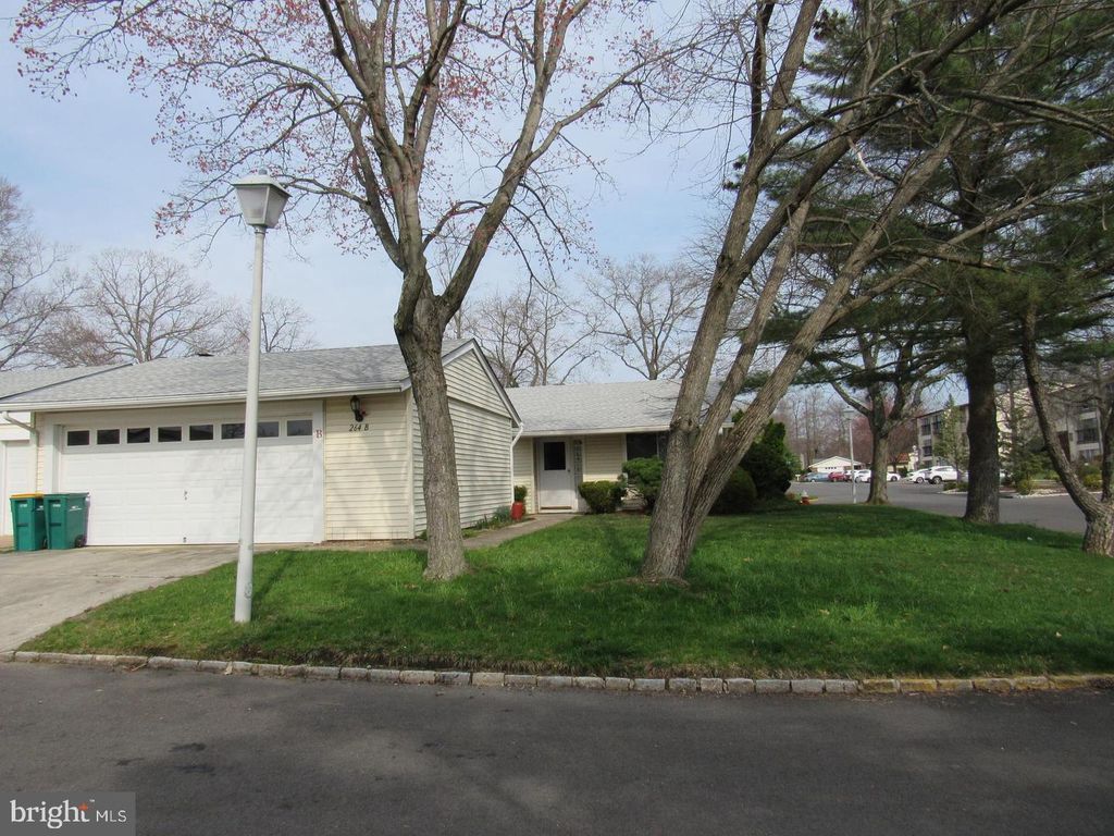 264-B CROSSE DR, MONROE TOWNSHIP, NJ 08831 — photo 3