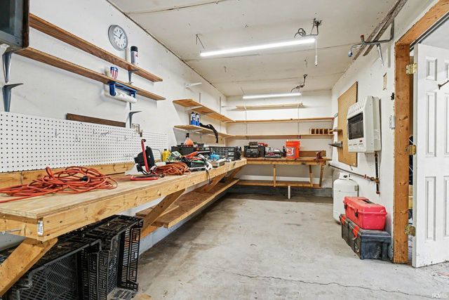 56740 Raider Drive, Elkhart, IN 46516