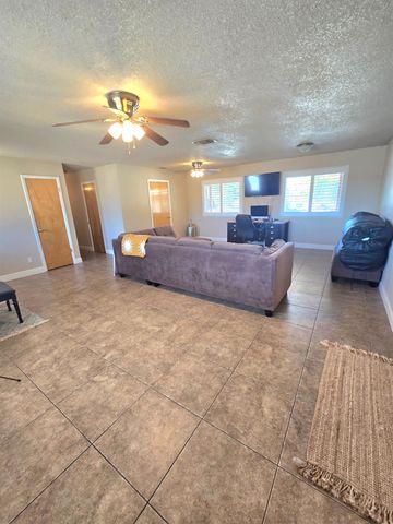 16448 Monreal Road, Madera, CA 93636