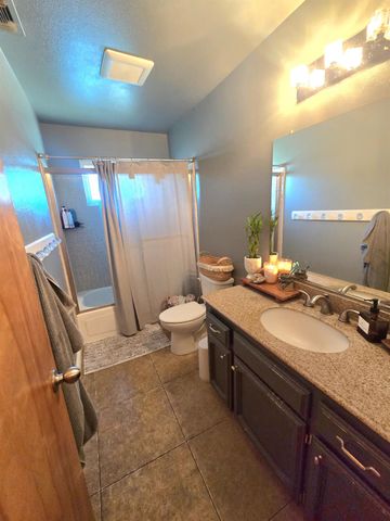 16448 Monreal Road, Madera, CA 93636