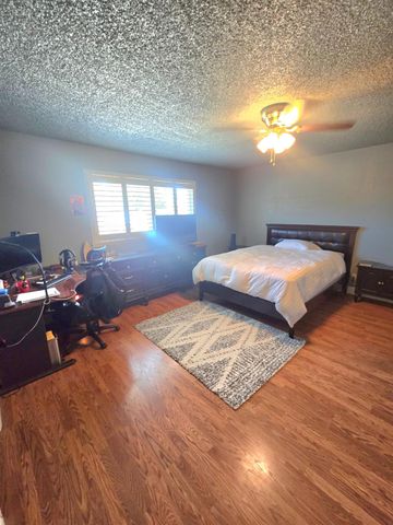 16448 Monreal Road, Madera, CA 93636