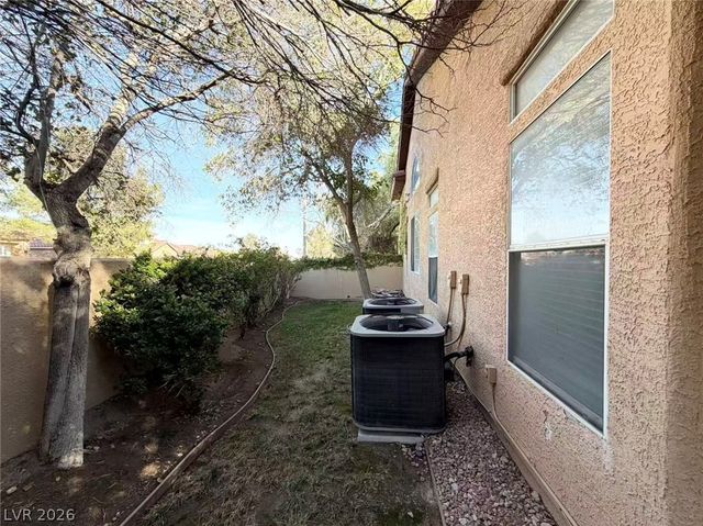 2017 Sedona Path Way, Las Vegas, NV 89128