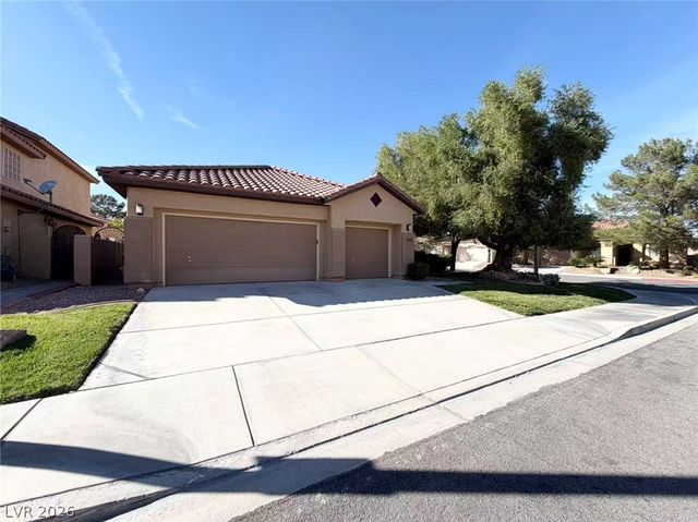 2017 Sedona Path Way, Las Vegas, NV 89128