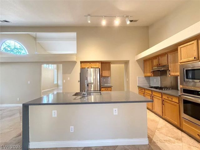 2017 Sedona Path Way, Las Vegas, NV 89128