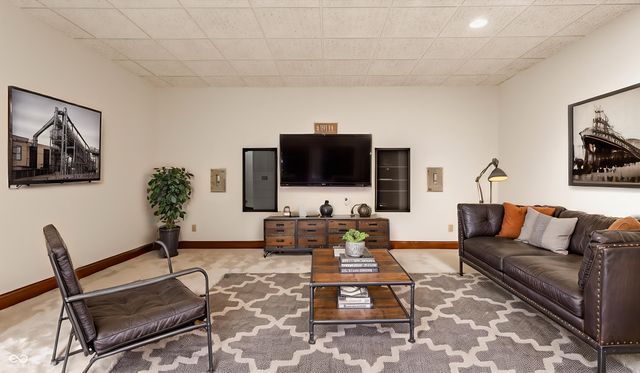 5846 E Fall Creek Parkway North Drive, Indianapolis, IN 46226