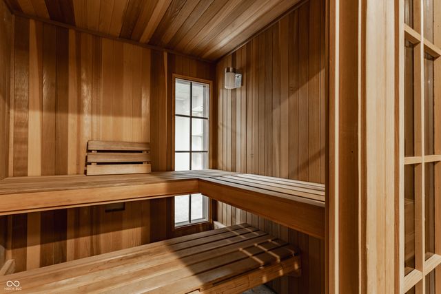 5846 E Fall Creek Parkway North Drive, Indianapolis, IN 46226