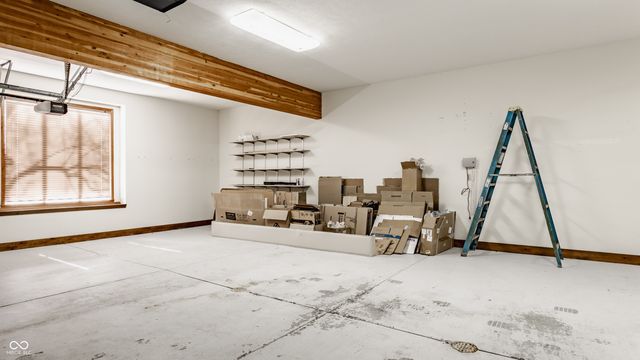 5846 E Fall Creek Parkway North Drive, Indianapolis, IN 46226