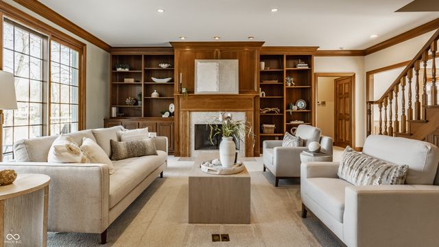 5846 E Fall Creek Parkway North Drive, Indianapolis, IN 46226