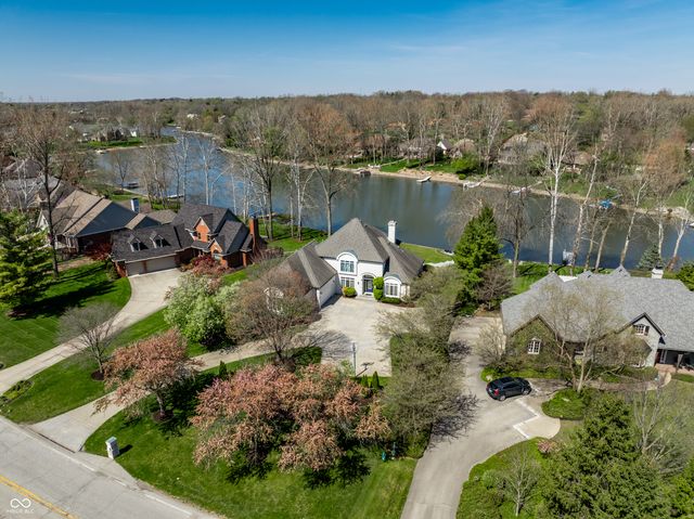 5846 E Fall Creek Parkway North Drive, Indianapolis, IN 46226