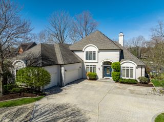 5846 E Fall Creek Parkway North Drive, Indianapolis, IN 46226