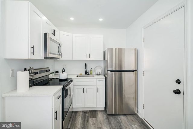 2541 S CLARION ST, Philadelphia, PA 19148