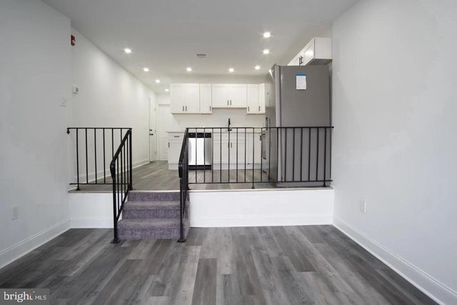 2541 S CLARION ST, Philadelphia, PA 19148