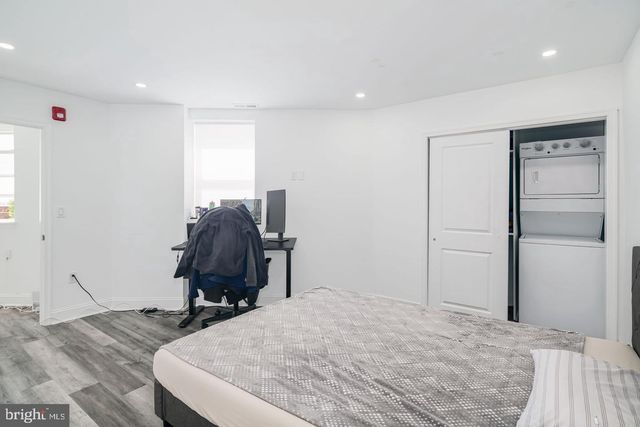 2541 S CLARION ST, Philadelphia, PA 19148