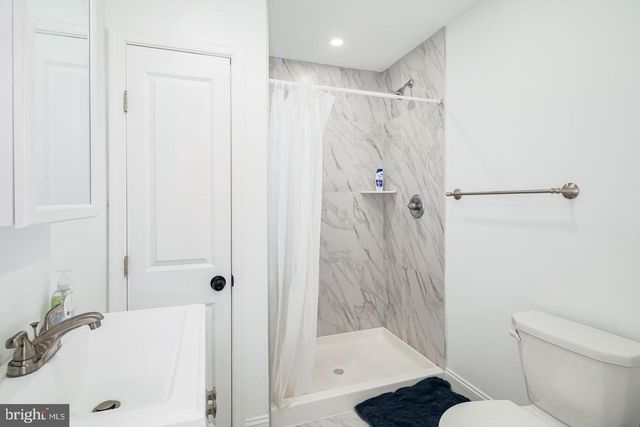 2541 S CLARION ST, Philadelphia, PA 19148