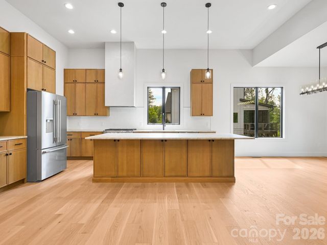 18 Erin Glen Court, Fairview, NC 28730