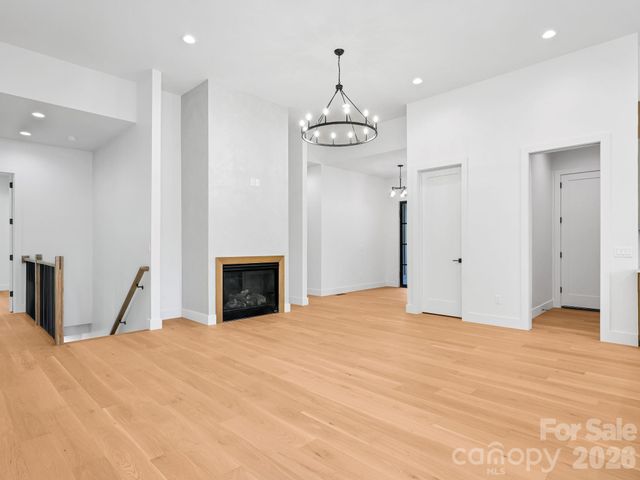 18 Erin Glen Court, Fairview, NC 28730