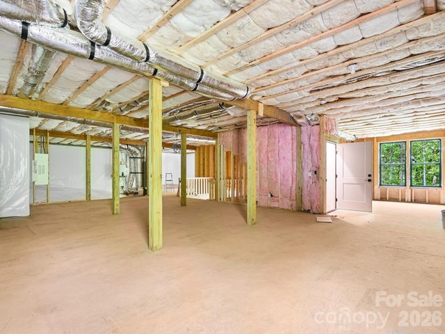 18 Erin Glen Court, Fairview, NC 28730